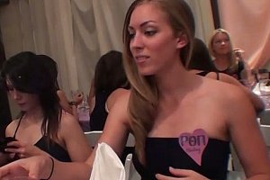 tubesex77中国